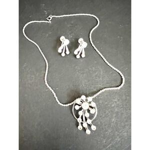 Vintage Signed B.N. (Bugbee & Niles) Rhodium Rhinestone Necklace & Earrings Set